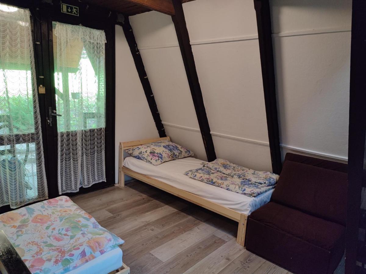 Matrai Vandor Apartmanok Matraalmas ภายนอก รูปภาพ